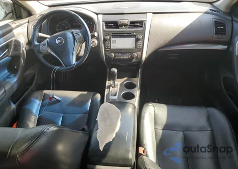 2015 Nissan Altima 2.5 z USA, uszkodzony, nr VIN 1N4AL3AP5FN305262